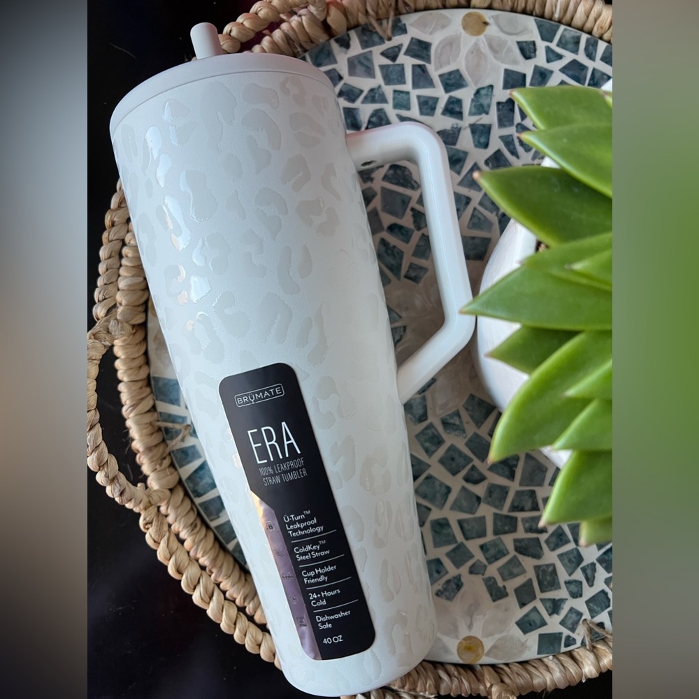 Brumate Era 40oz Tumbler LIMESTONE. New with Tags